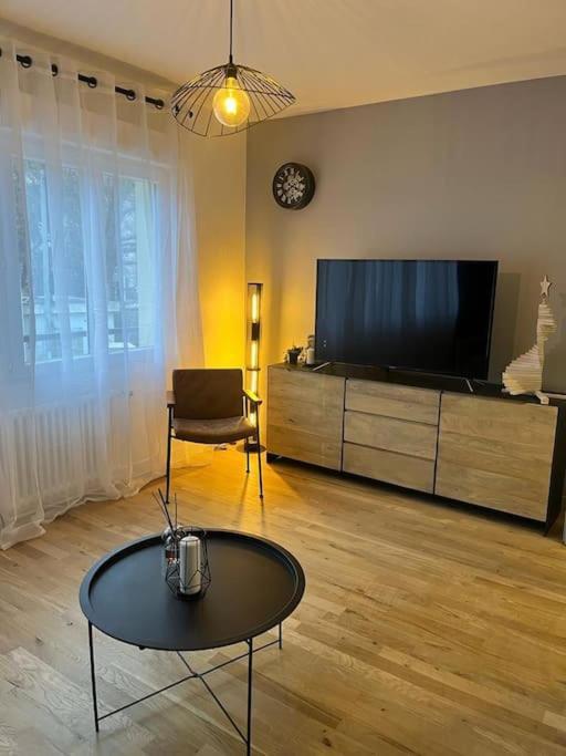Appartement Cosy 6 Pers Noisy-le-Sec Bagian luar foto